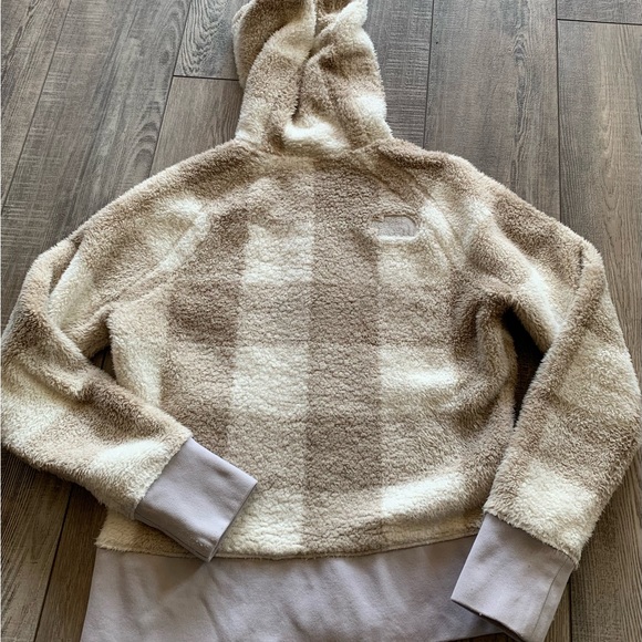 The Northface zip up fleece -small - Picture 2 of 8